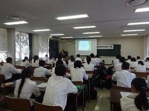 島根県立農林大学校にて農林業体験学習