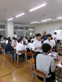 ２